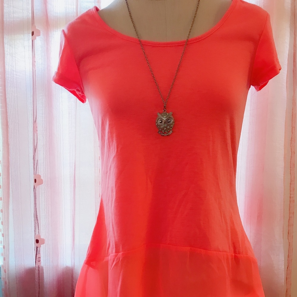 Woman’s top size small